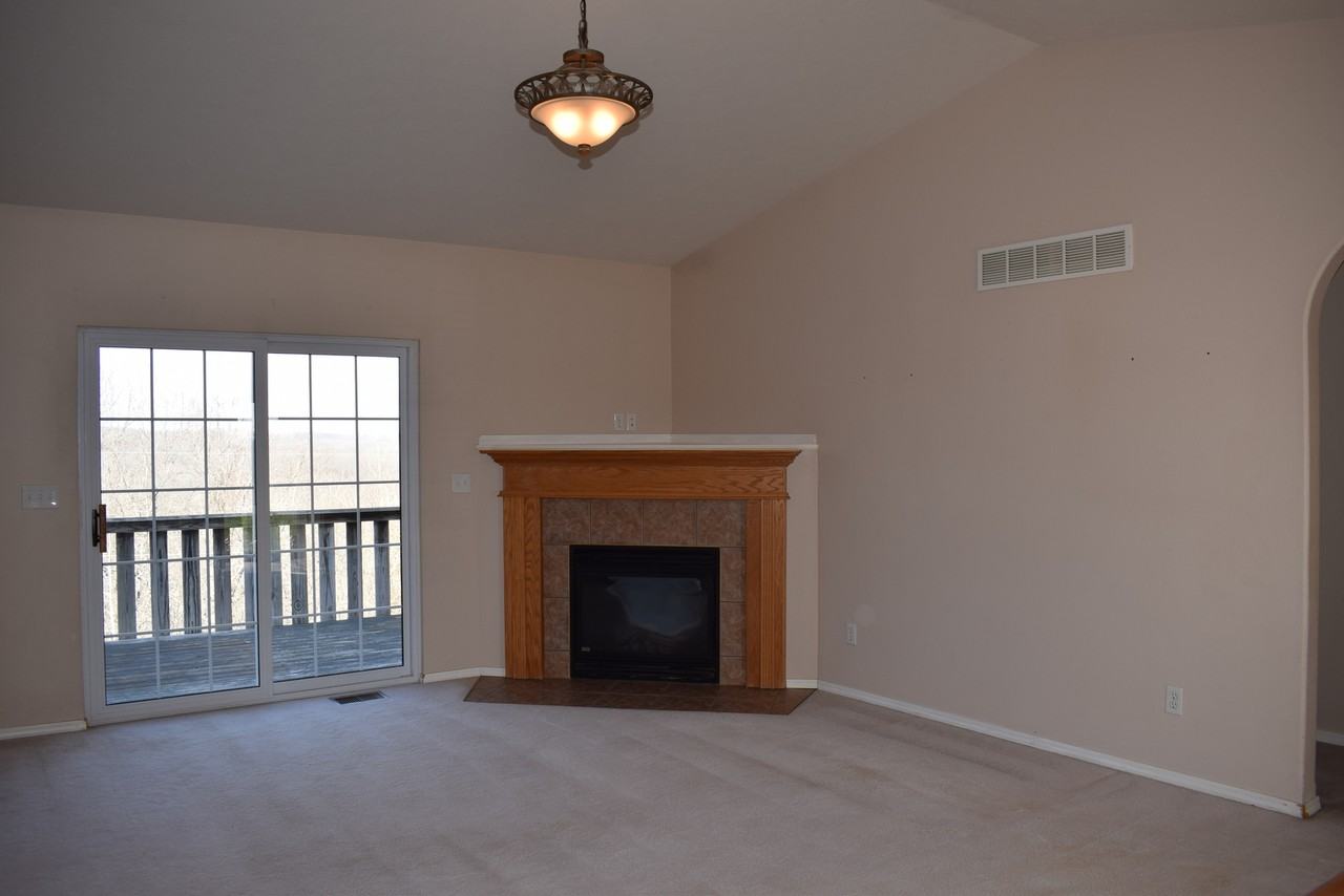 20245 Harlequin Ln - Photo 3 of 48