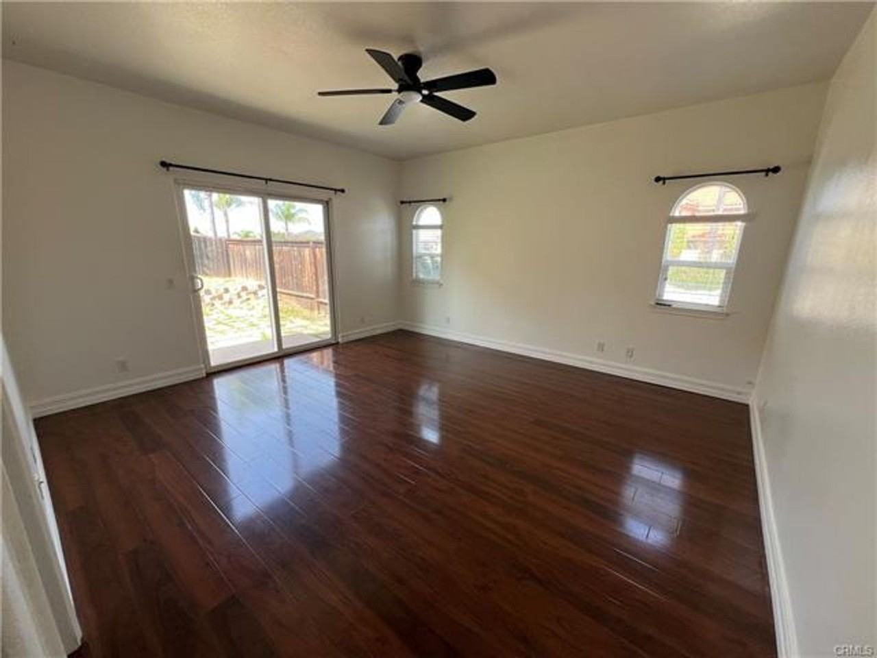 30461 Sparkle Dr - Photo 7 of 27