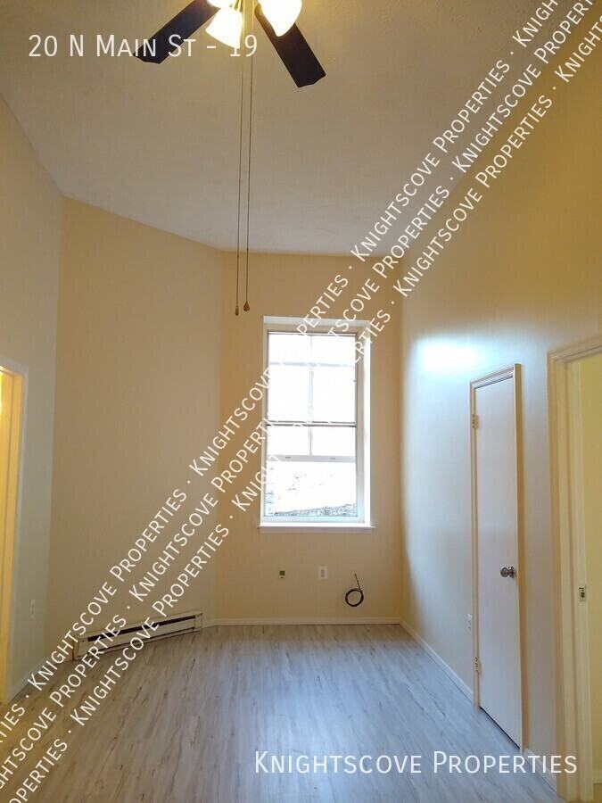 20 N Main St #19 - Photo 4 of 26