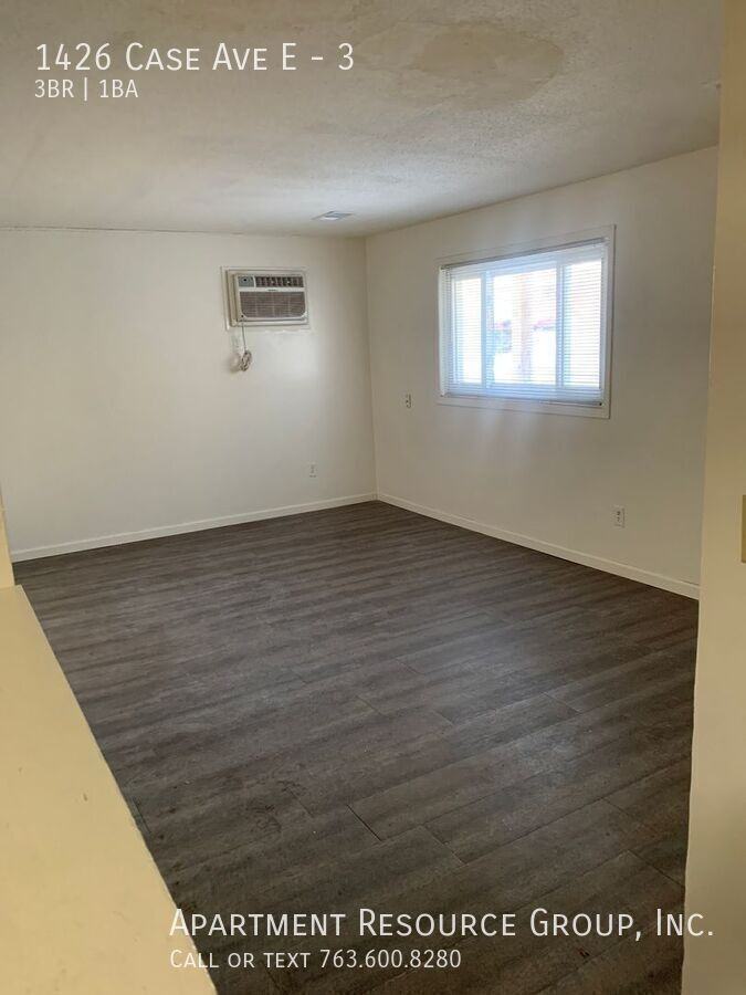 1426 Case Ave E #3 - Photo 4 of 18