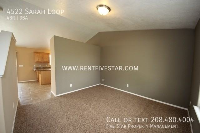 4522 Sarah Loop - Photo 3 of 36