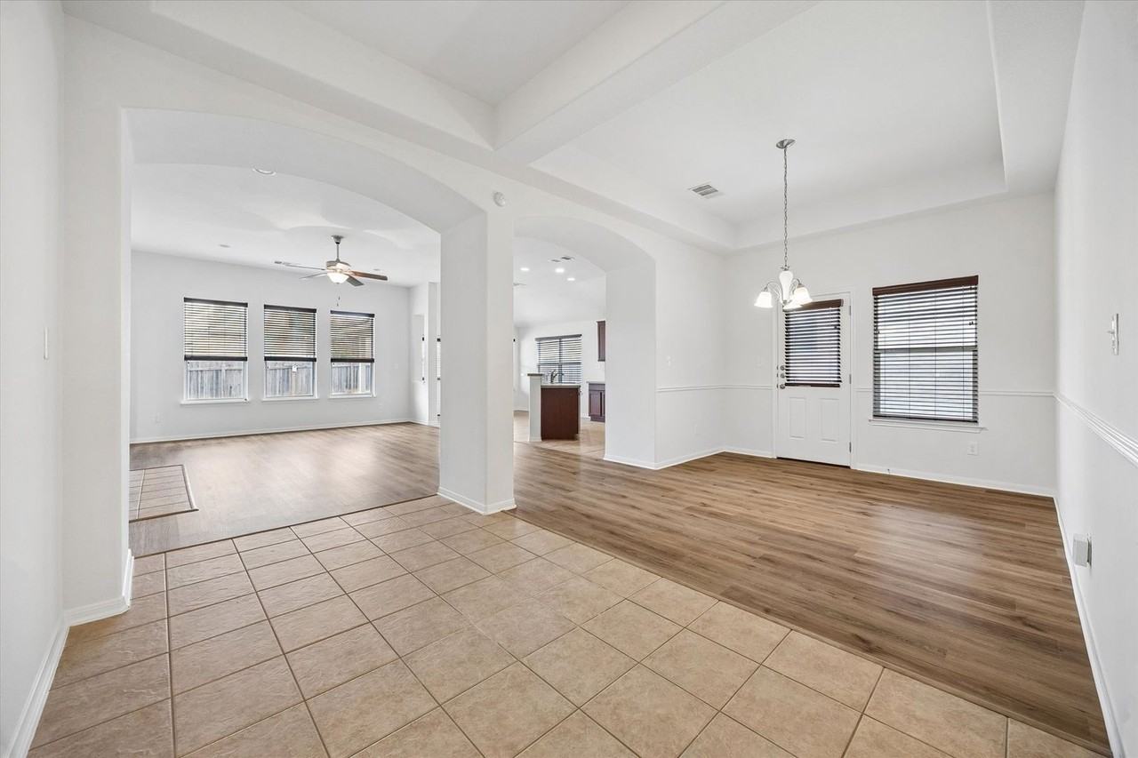 1305 Clary Sage Loop - Photo 5 of 34