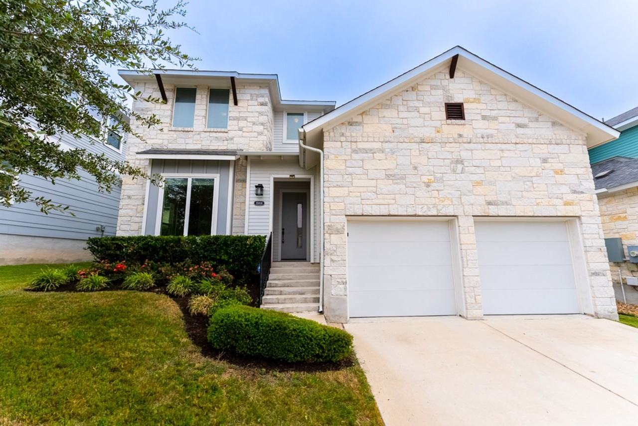 13008 Armaga Springs Rd - Photo 2 of 34