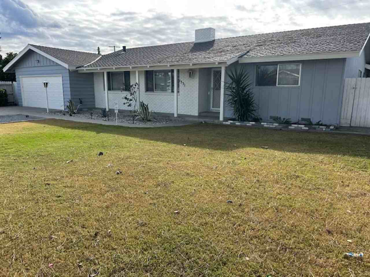 1331 S Chatham St - Photo 2 of 15