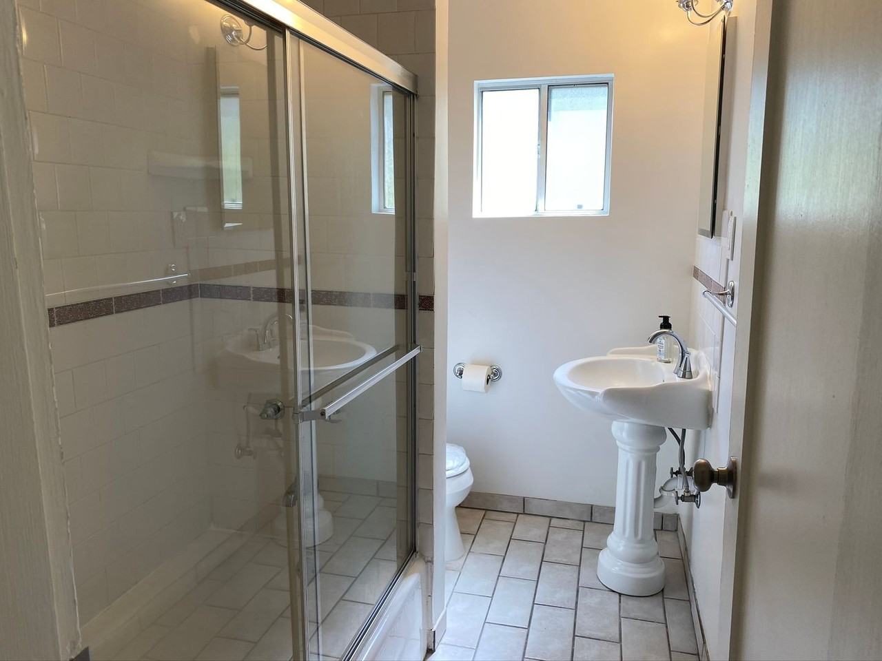 1597 Grandola Ave - Photo 3 of 25