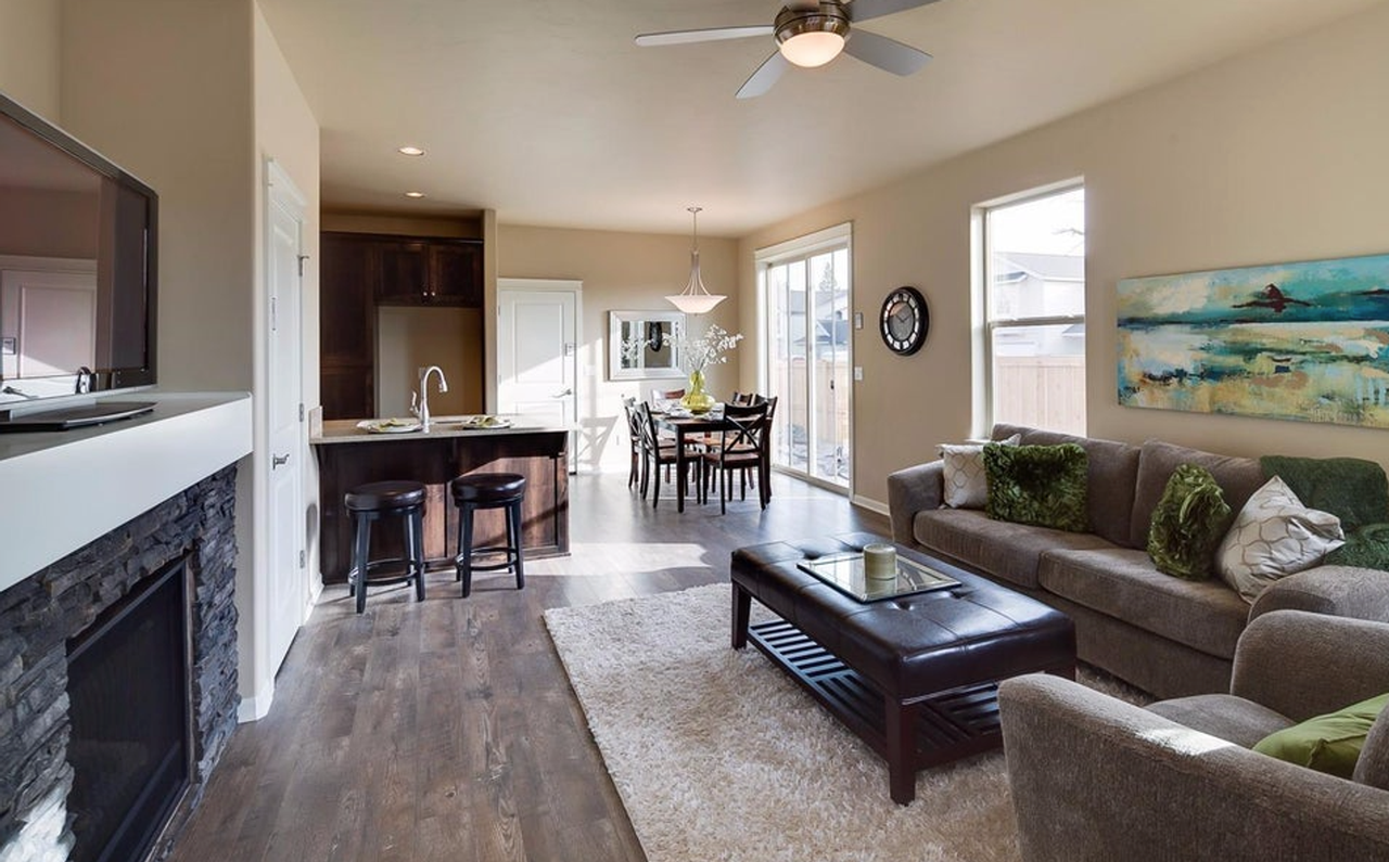 20925 Sotra Loop - Photo 2 of 18