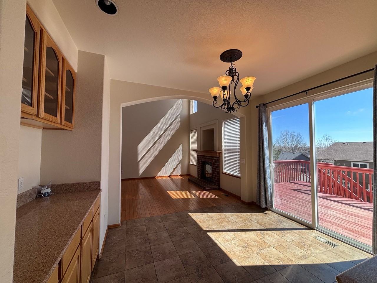 7019 Hillock Dr - Photo 5 of 28