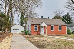 featured image of 101 Rosewood Dr