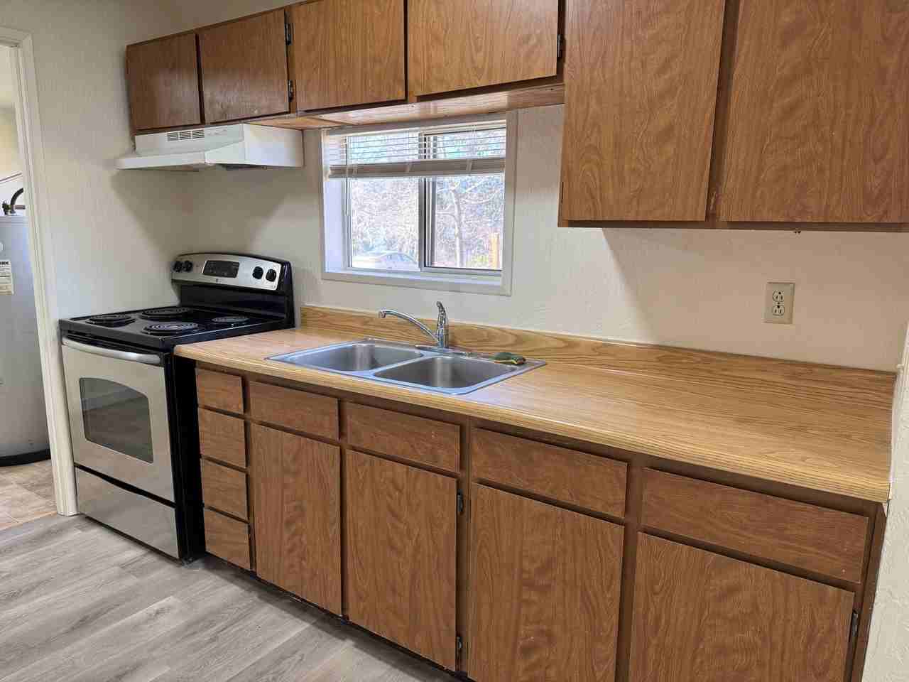 40 S Alder St - Photo 6 of 23