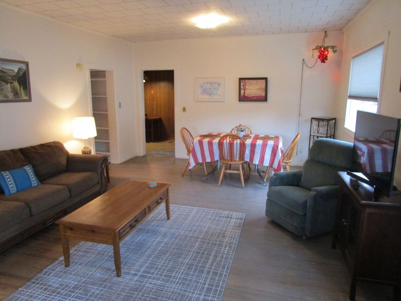 27 Kalispell Ave - Photo 7 of 29