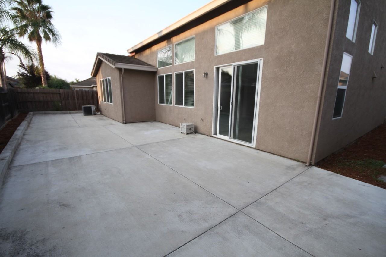 10125 Arches Way - Photo 7 of 17