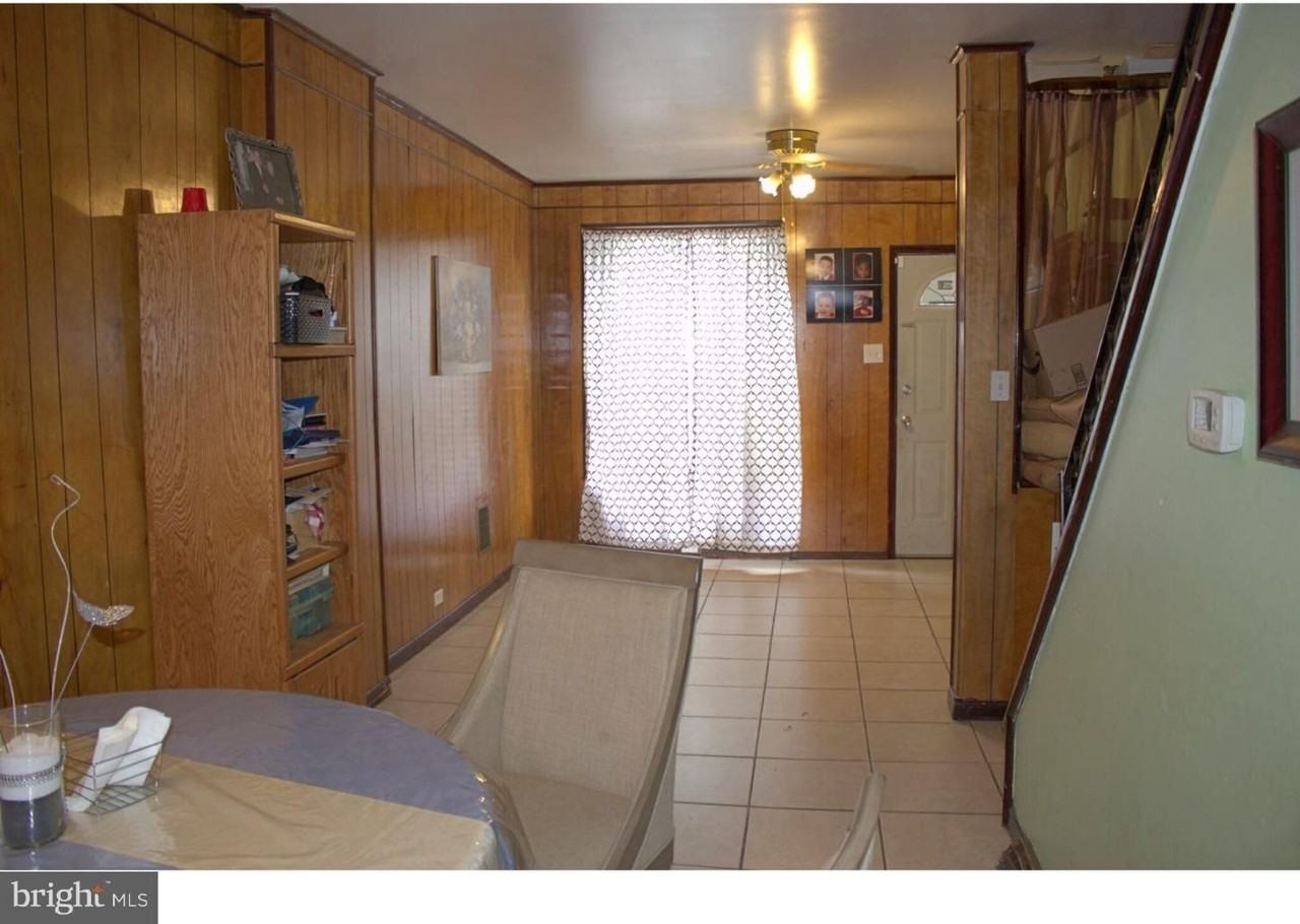 605 Eisenbrown St - Photo 2 of 19