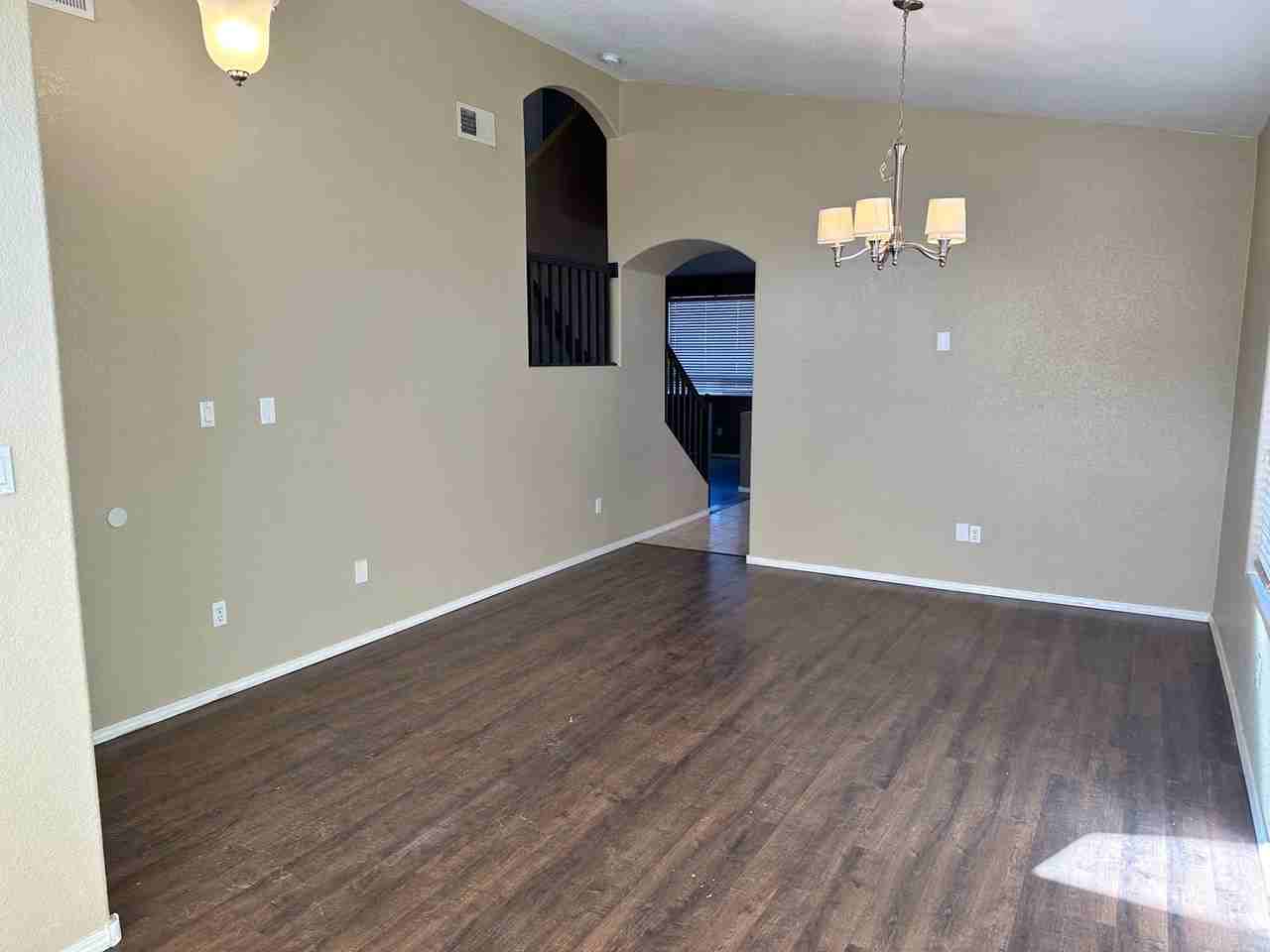 1384 Peppoli Loop Se - Photo 2 of 40