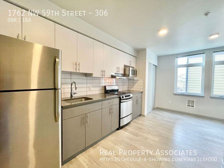 1762 Nw 59th St #306 - Photo 2 of 15