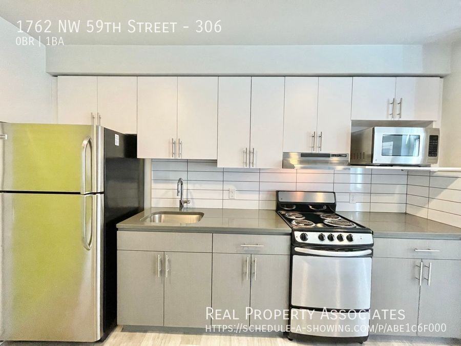 1762 Nw 59th St #306 - Photo 4 of 15