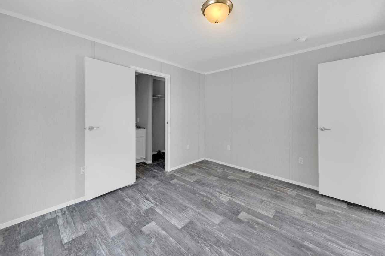 38 Pansy Ln - Photo 4 of 19