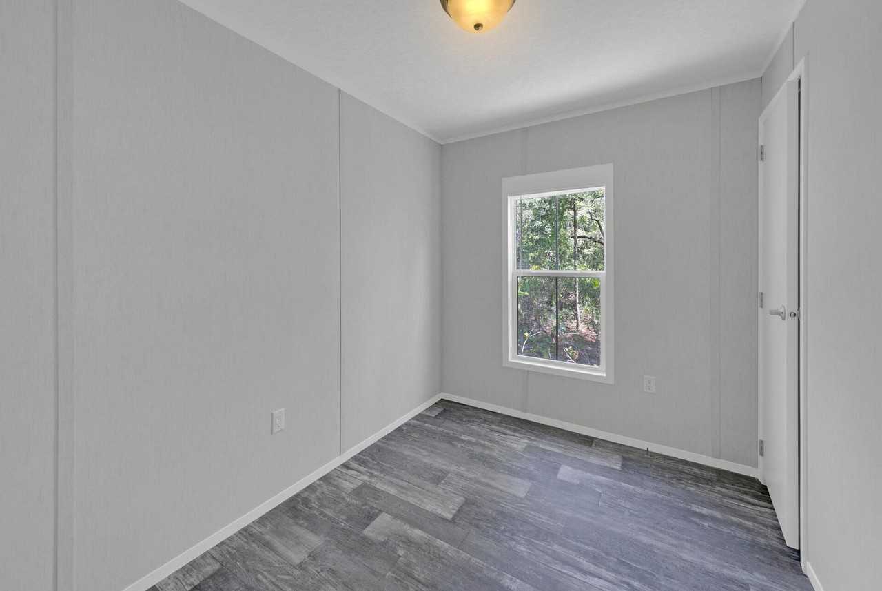 38 Pansy Ln - Photo 7 of 19