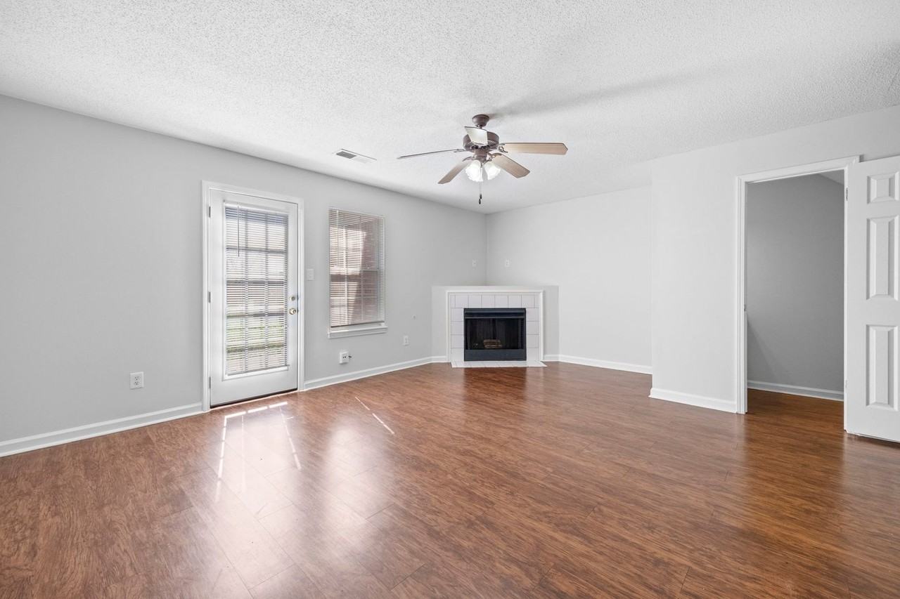 7322 Perrin Cv - Photo 2 of 17