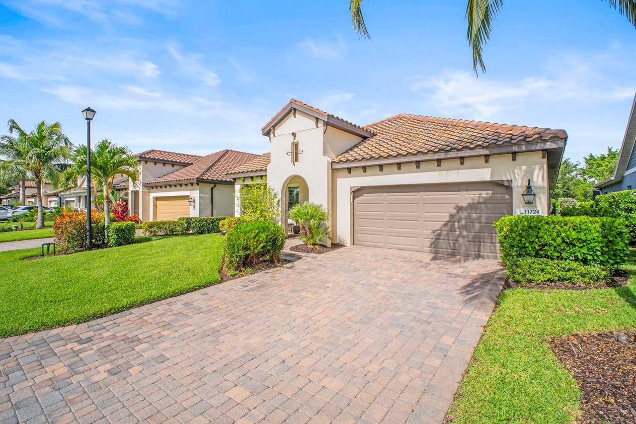 11724 Ibis Walk Ln - Photo 2 of 37