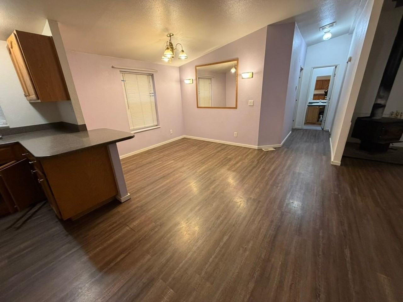 206 Ward St - Photo 4 of 16