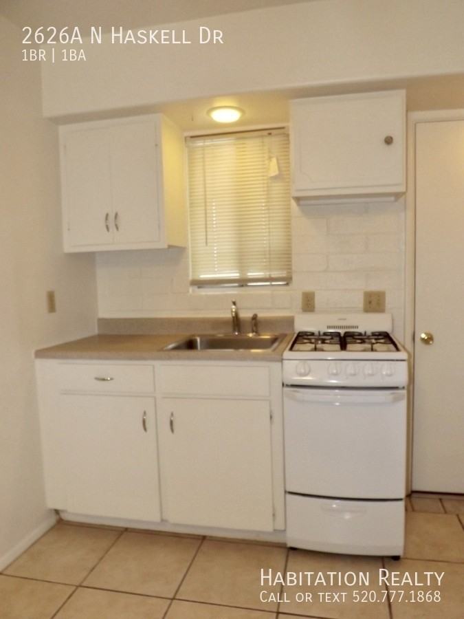 2626 N Haskell Dr Unit A #A - Photo 5 of 16