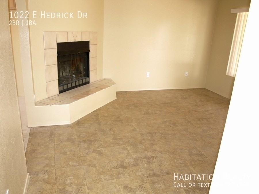 1022 E Hedrick Dr - Photo 4 of 11