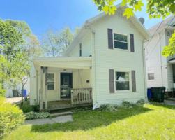 featured image of 2039 Loxley Rd