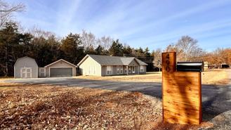 490 Scott Ln - Photo 1 of 1