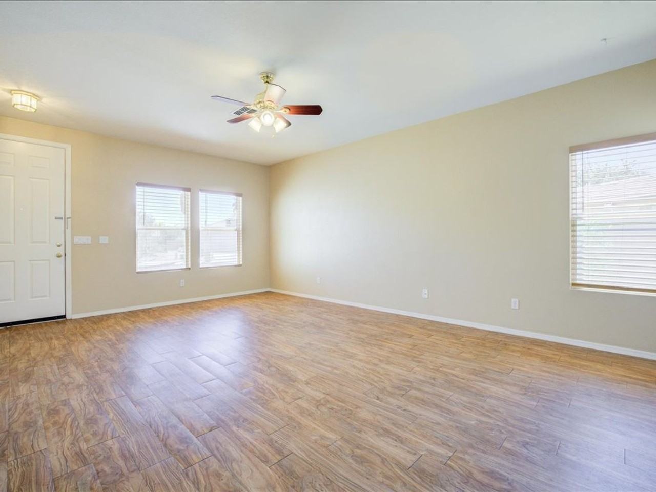 7794 W Lees Ferry Ct - Photo 6 of 21