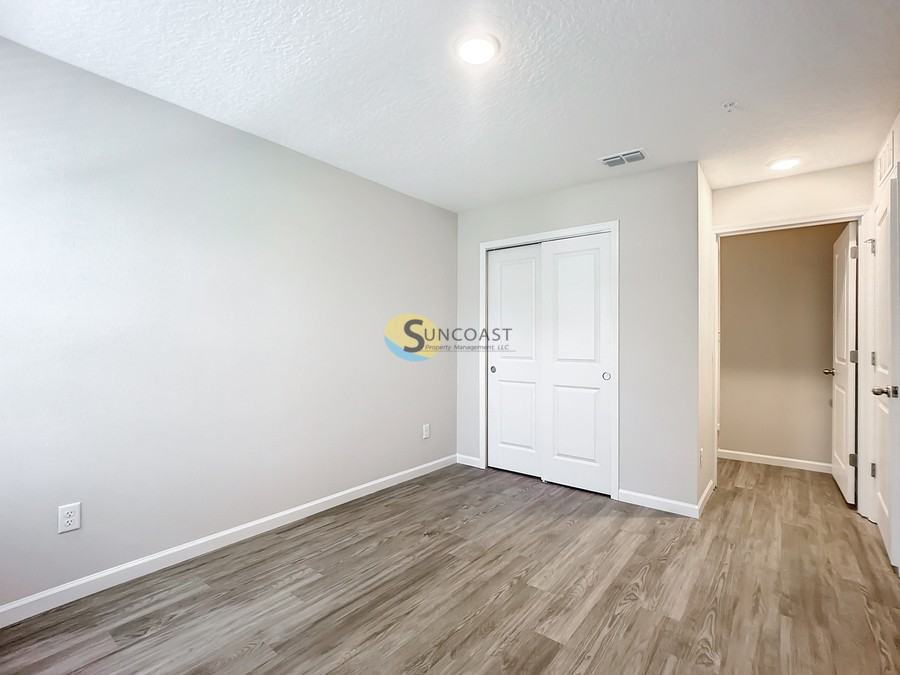 15072 Dania Ave - Photo 6 of 13