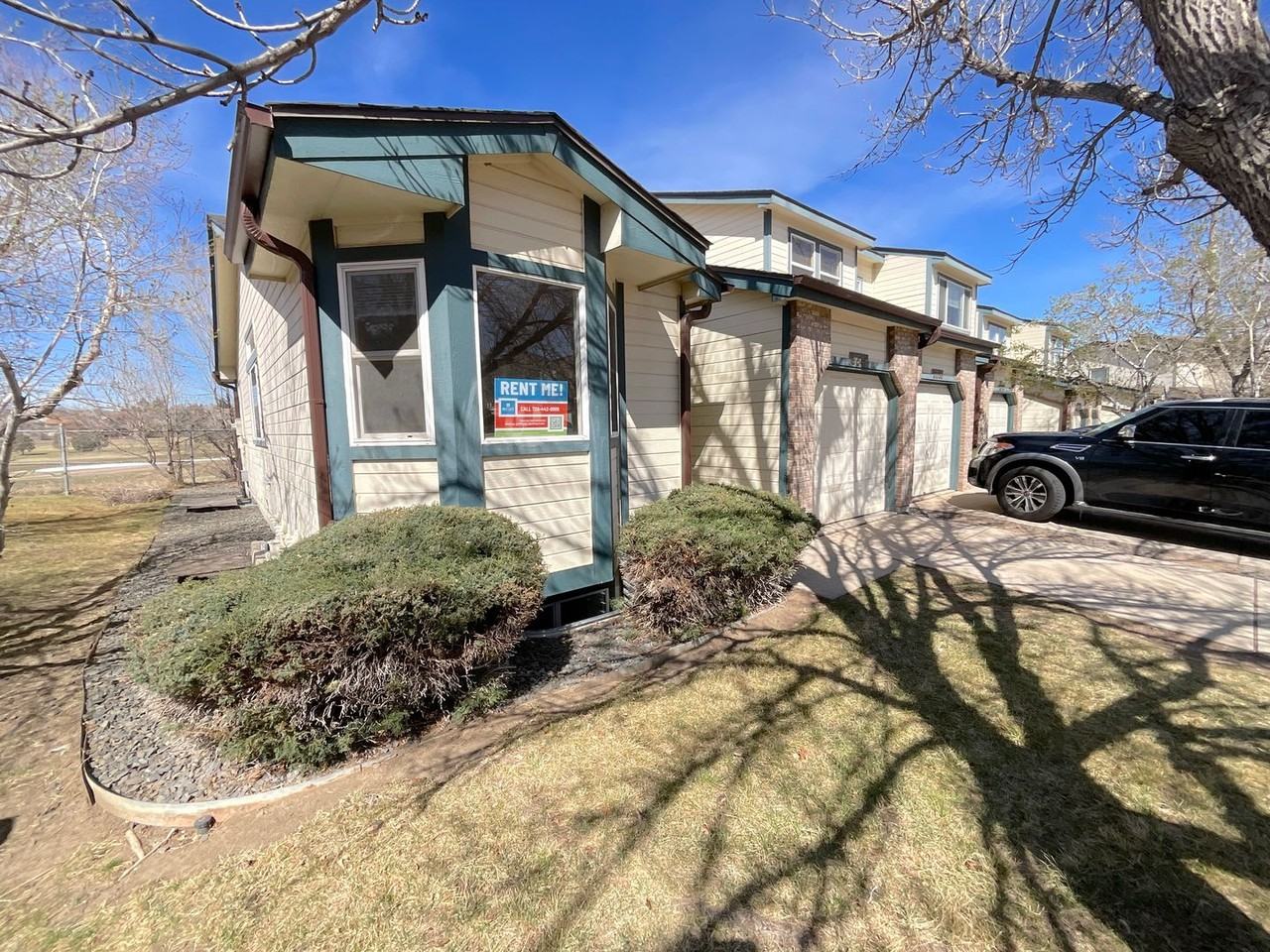 3548 Pacific Dr - Photo 3 of 29