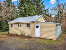 91907-91917 Hwy 104 ~ Brockey 25-0219TBR - Photo 1 of 1