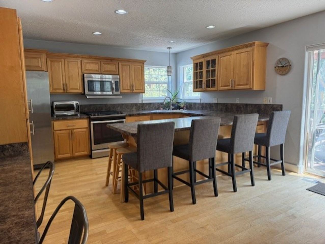 1126 Nw Knoxville Ct - Photo 6 of 21