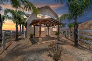 featured image of 38101 Via Lobato