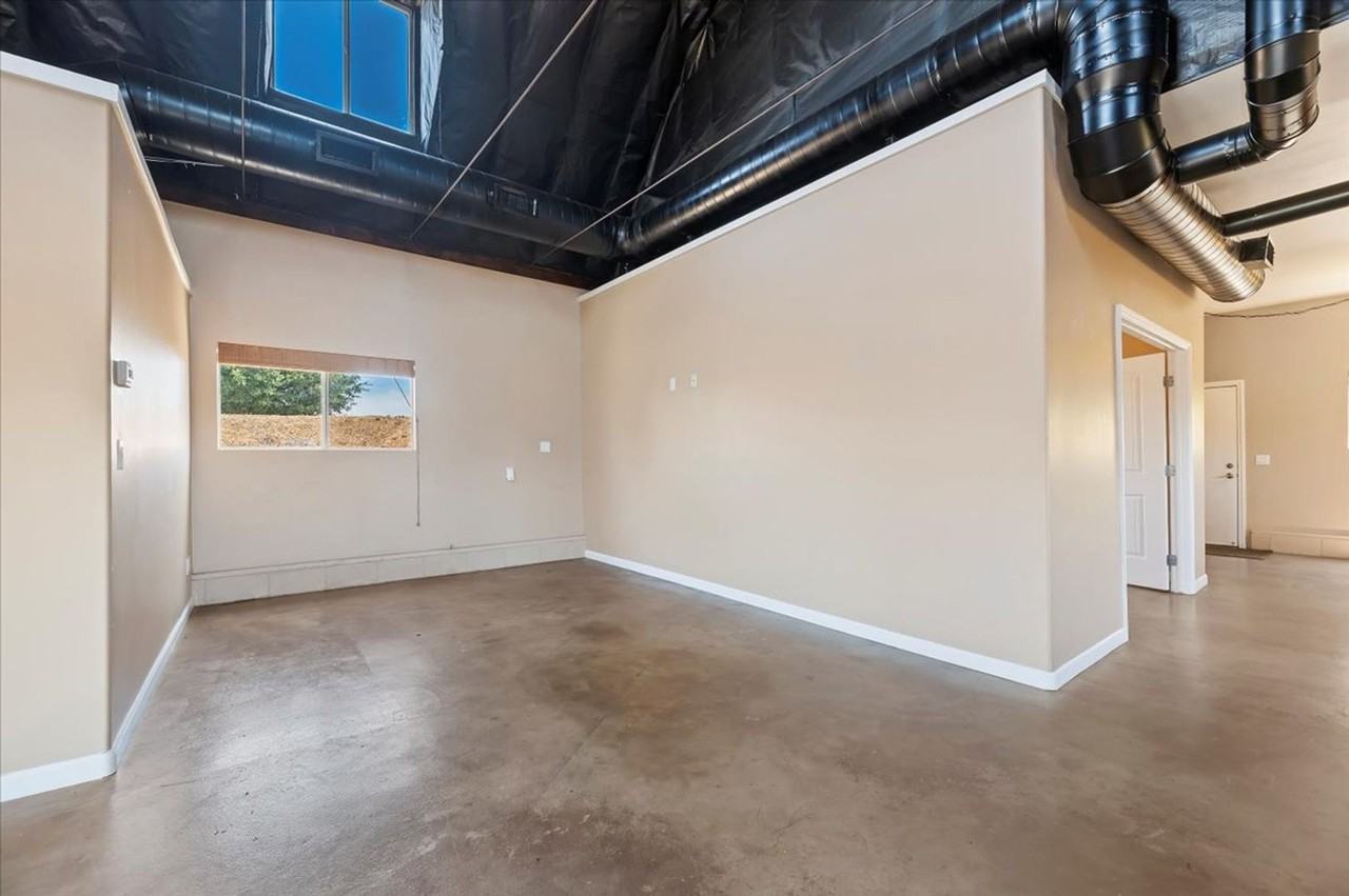 38101 Via Lobato - Photo 5 of 23