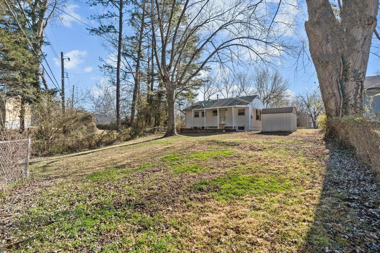 317 Cameron Rd - Photo 2 of 22