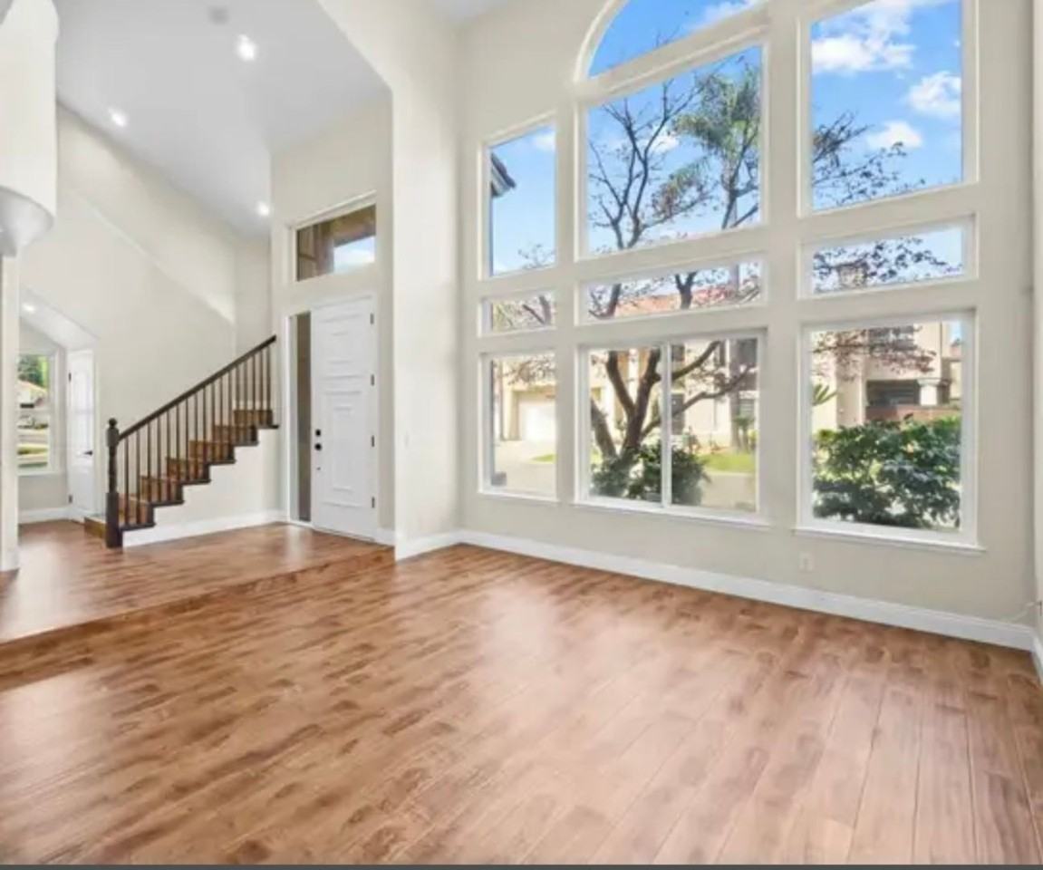 2669 E Sean Ave - Photo 6 of 32