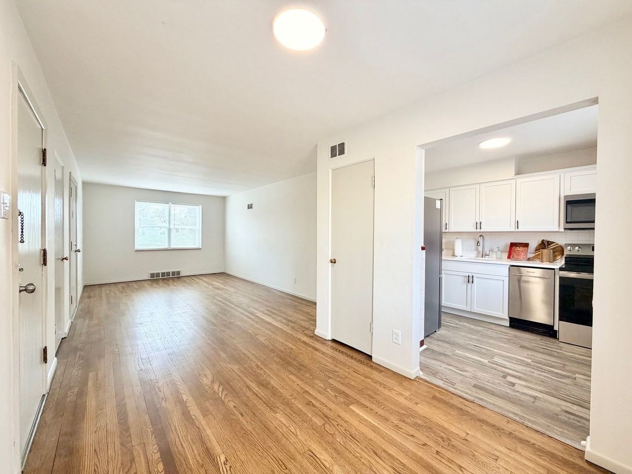 The Pointe at Willmore Park - Photo 5 of 21