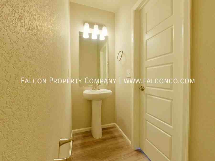 6141 Callan Dr - Photo 2 of 14