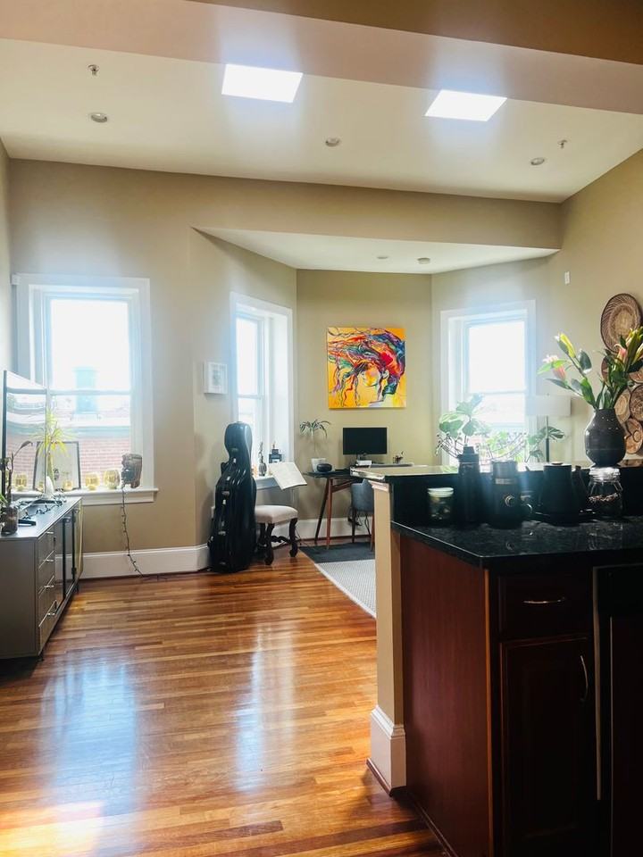 1324 Euclid St Nw #407 - Photo 4 of 14