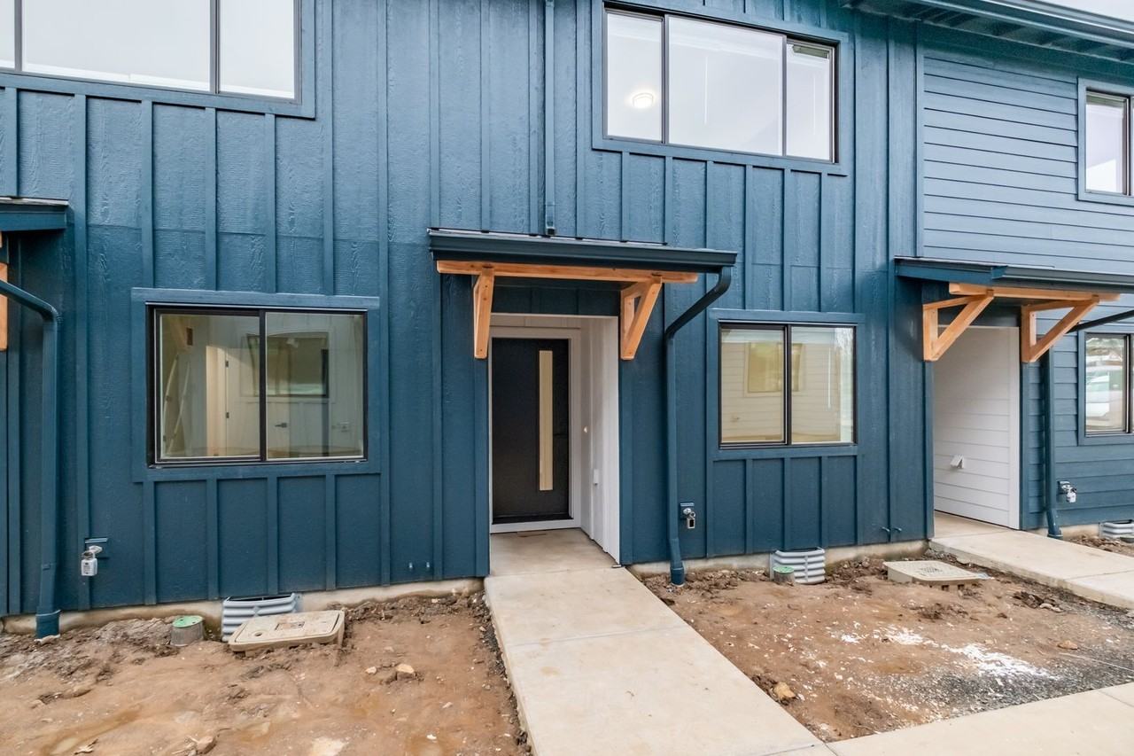 539-06 Leonard - Photo 2 of 40