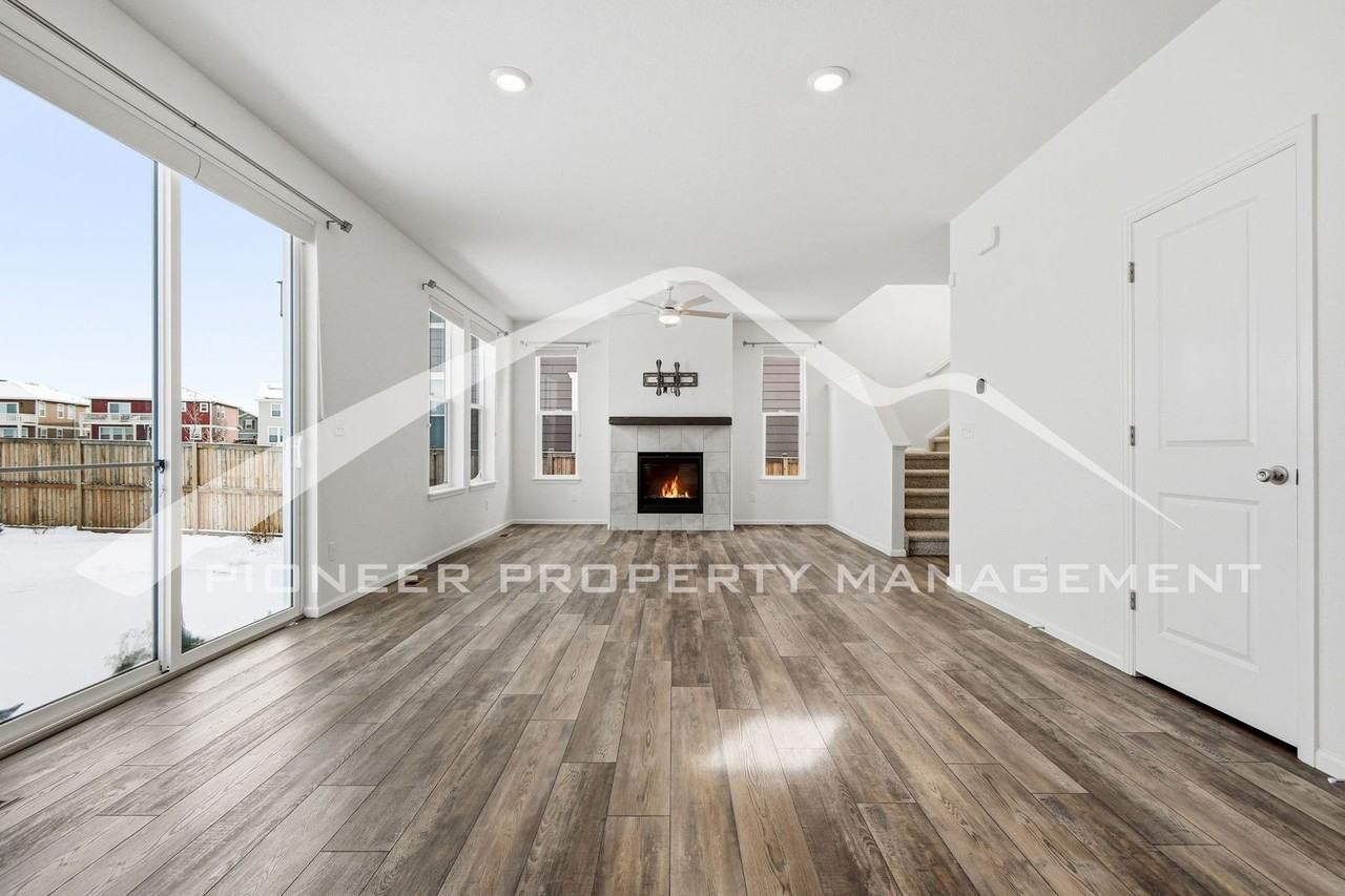 27501 E 7th Dr - Photo 5 of 29