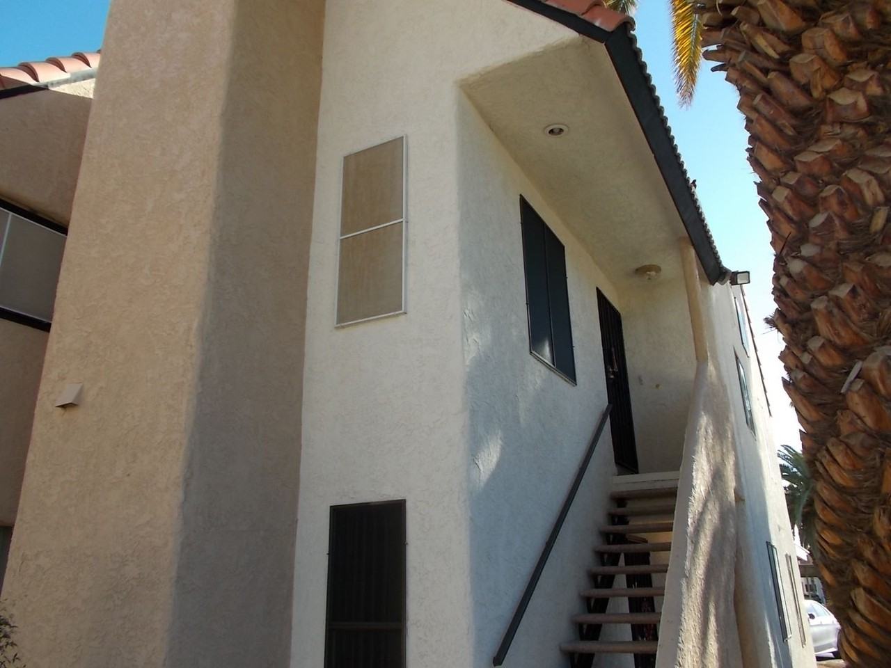 5040 Spencer St #D - Photo 3 of 22