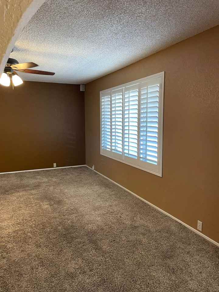 2990 Yuma Dr - Photo 7 of 41