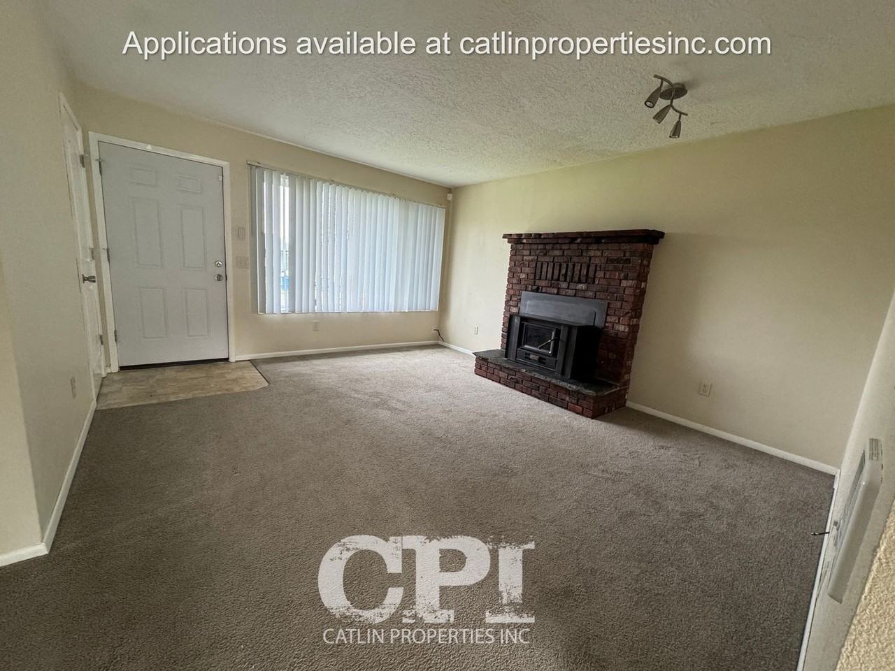 124 Tilla Dr #B - Photo 3 of 17