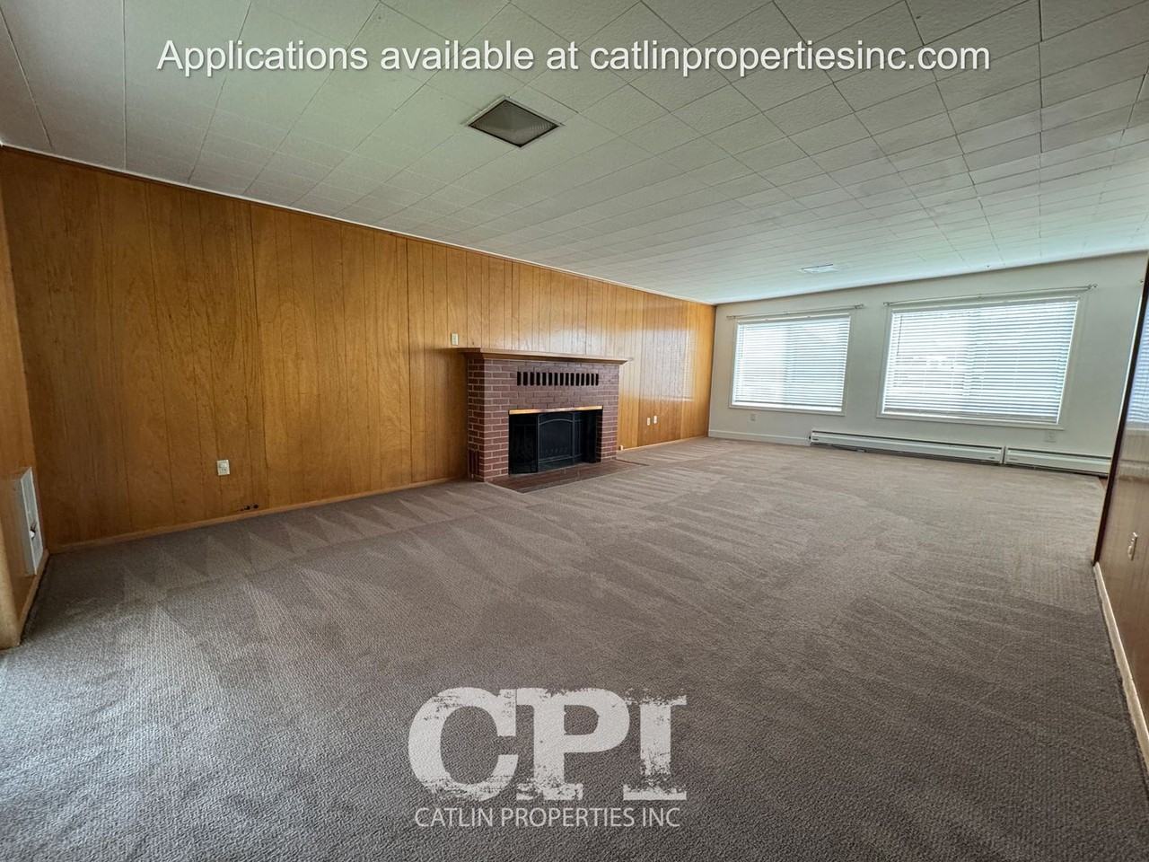 532 Davidson Ave - Photo 5 of 28