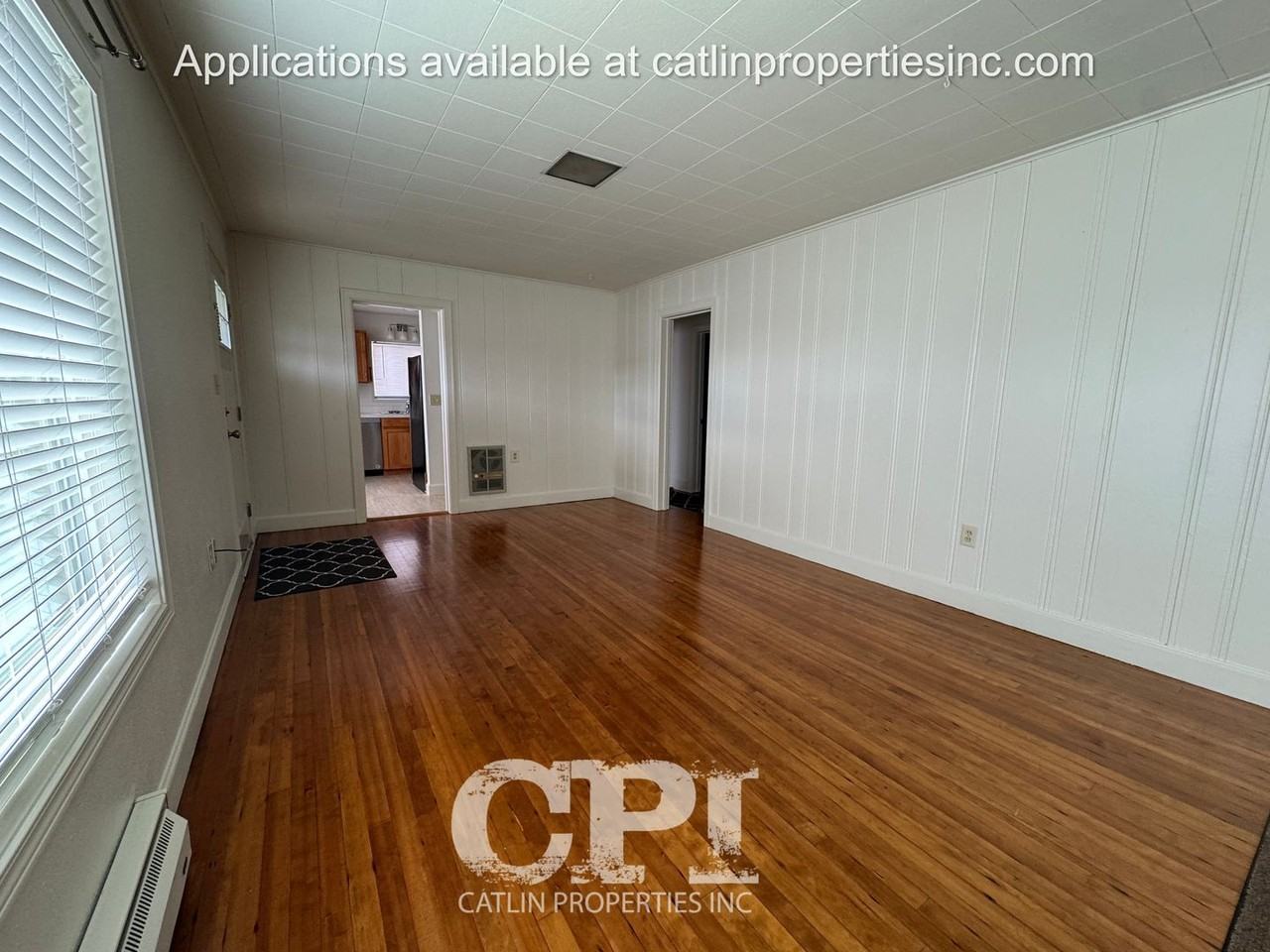 532 Davidson Ave - Photo 6 of 28