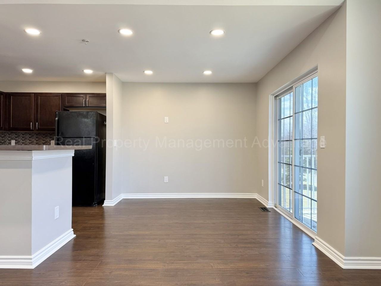 29745 Fox Run Cir - Photo 6 of 26