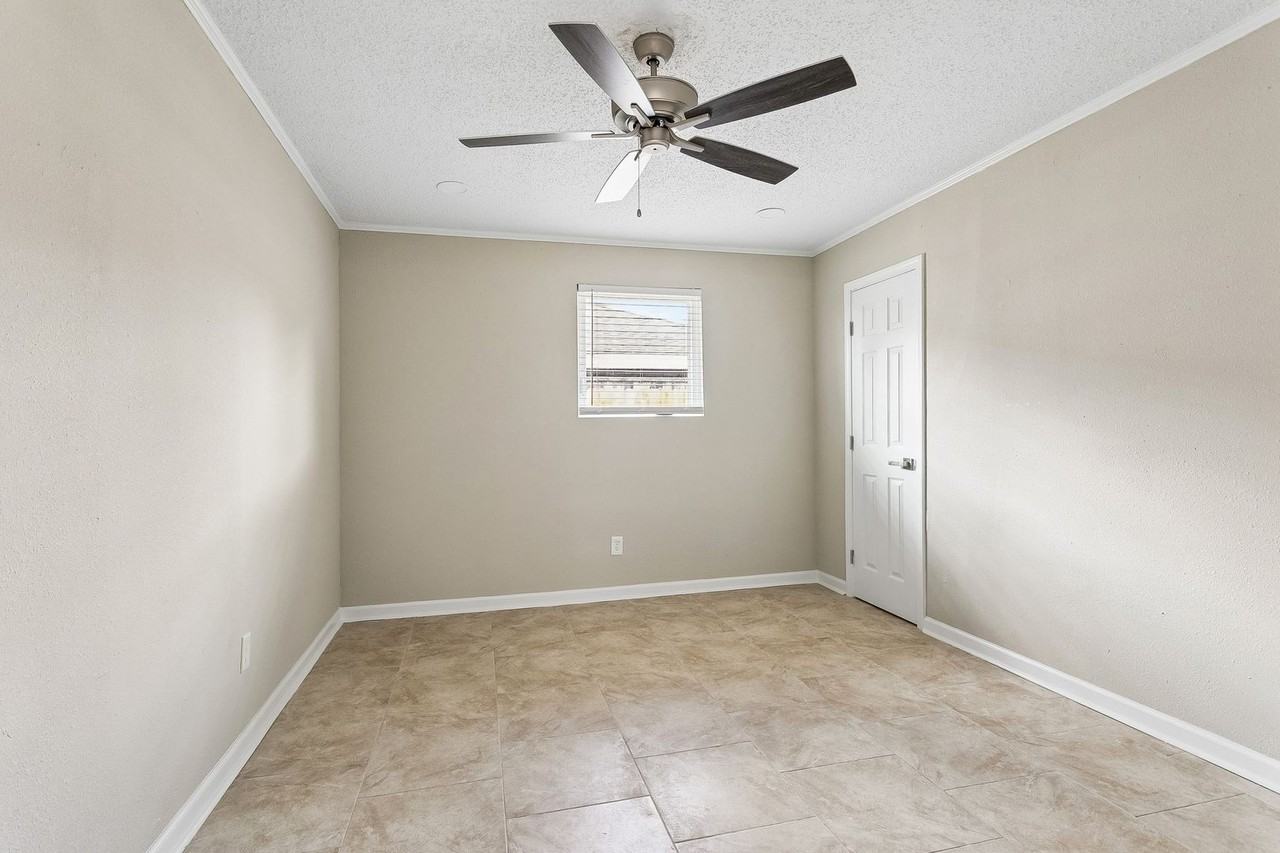 2610 Dawson Ave - Photo 5 of 17