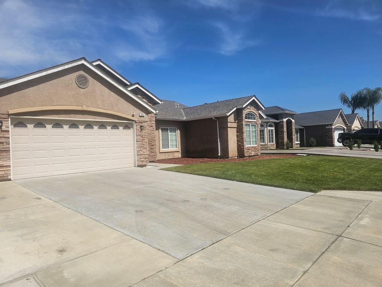 1403 Florence Ave - Photo 3 of 50